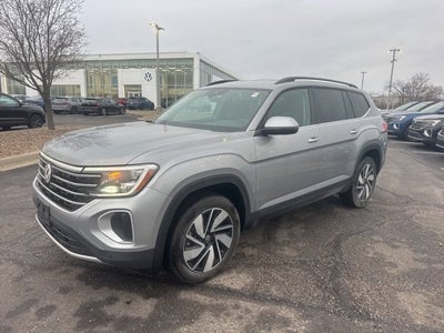 2025 Volkswagen Atlas 2.0T SE w/Technology