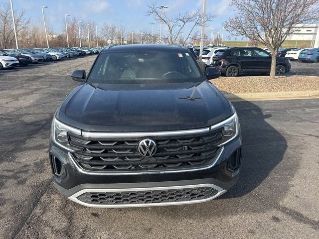 2025 Volkswagen Atlas Cross Sport 2.0T SE w/Technology
