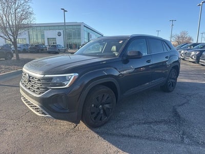 2025 Volkswagen Atlas Cross Sport 2.0T SE w/Technology