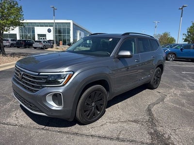 2025 Volkswagen Atlas 2.0T SE w/Technology