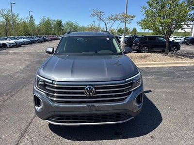 2025 Volkswagen Atlas 2.0T SE w/Technology