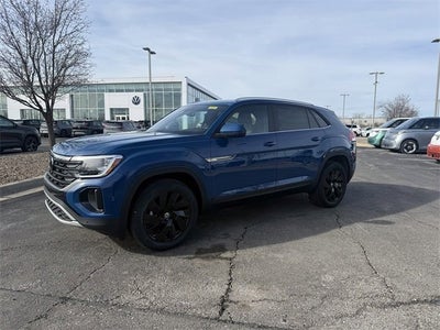 2026 Volkswagen Atlas Cross Sport 2.0T SE w/Technology