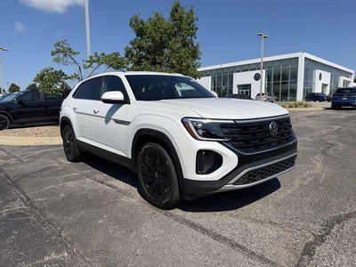 2026 Volkswagen Atlas Cross Sport 2.0T SE w/Technology