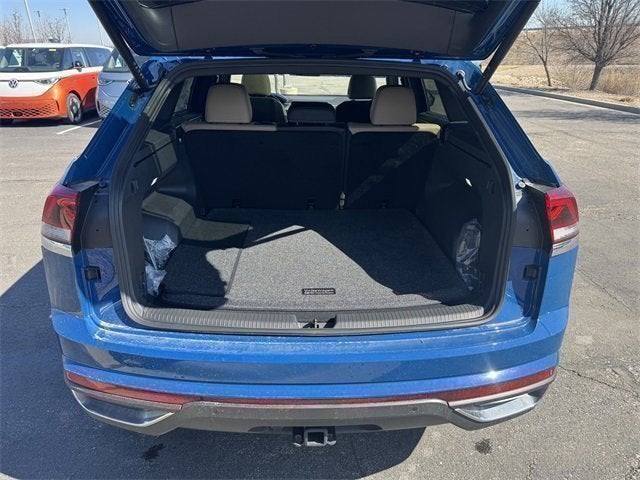 2026 Volkswagen Atlas Cross Sport 2.0T SE w/Technology