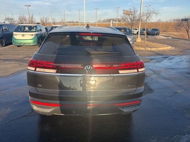 2025 Volkswagen Atlas Cross Sport 2.0T SE w/Technology