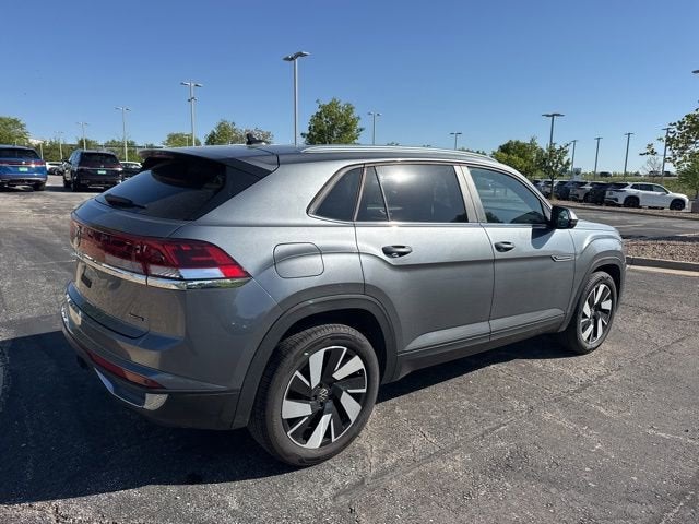 2025 Volkswagen Atlas Cross Sport 2.0T SE w/Technology