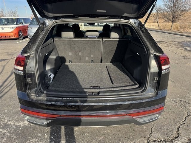 2026 Volkswagen Atlas Cross Sport 2.0T SE