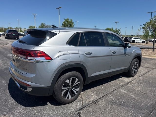 2025 Volkswagen Atlas Cross Sport 2.0T SE