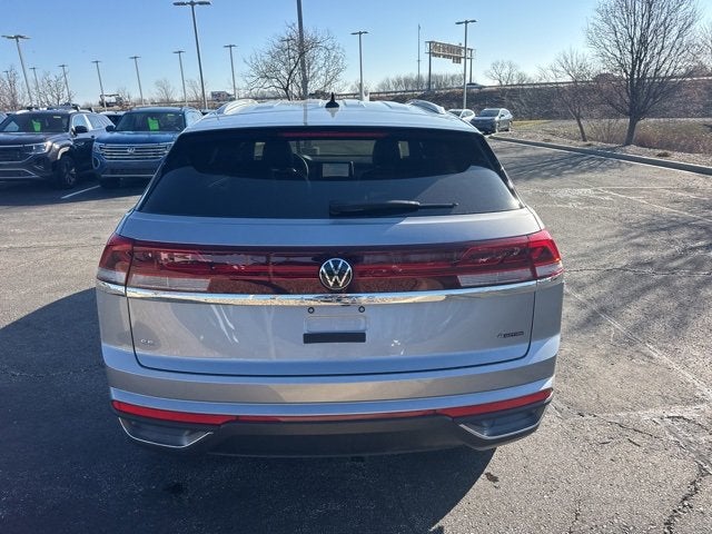 2025 Volkswagen Atlas Cross Sport 2.0T SE