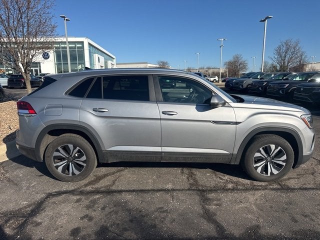 2025 Volkswagen Atlas Cross Sport 2.0T SE