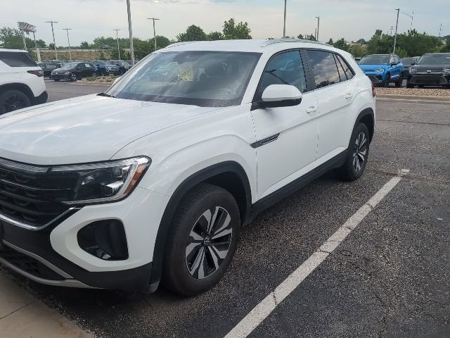 2025 Volkswagen Atlas Cross Sport 2.0T SE