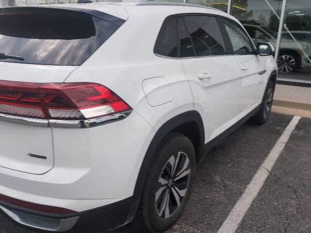 2025 Volkswagen Atlas Cross Sport 2.0T SE