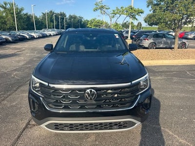 2025 Volkswagen Atlas Cross Sport 2.0T SE