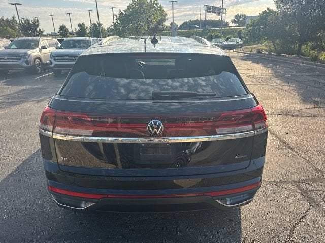 2025 Volkswagen Atlas Cross Sport 2.0T SE
