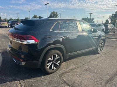 2025 Volkswagen Atlas Cross Sport 2.0T SE