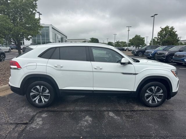 2025 Volkswagen Atlas Cross Sport 2.0T SE