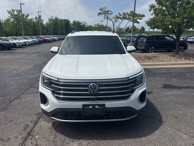 2025 Volkswagen Atlas 2.0T SE