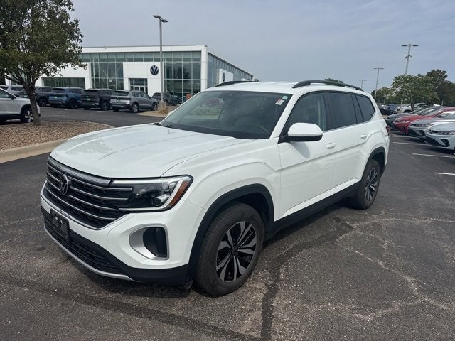 2024 Volkswagen Atlas 2.0T SE
