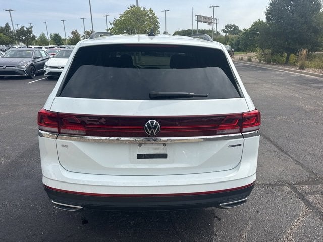 2024 Volkswagen Atlas 2.0T SE