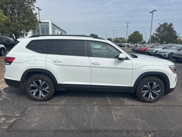 2024 Volkswagen Atlas 2.0T SE