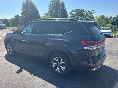 2024 Volkswagen Atlas 2.0T SE