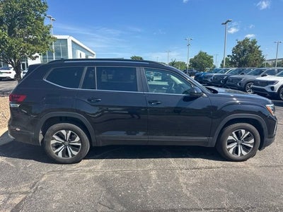 2024 Volkswagen Atlas 2.0T SE