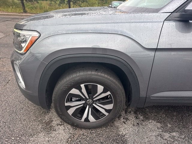 2025 Volkswagen Atlas 2.0T SE
