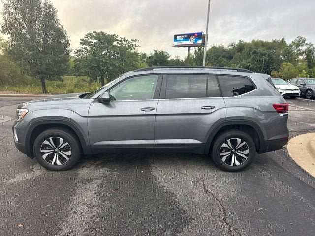 2025 Volkswagen Atlas 2.0T SE