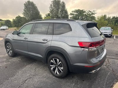 2025 Volkswagen Atlas 2.0T SE