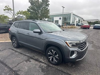 2025 Volkswagen Atlas 2.0T SE