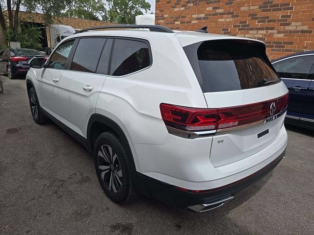 2024 Volkswagen Atlas 2.0T SE