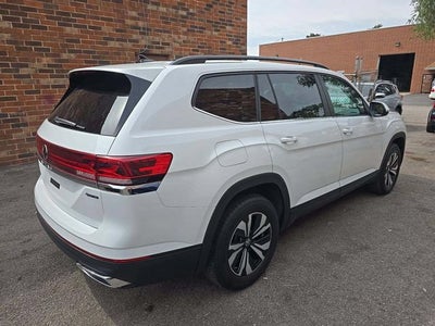 2024 Volkswagen Atlas 2.0T SE