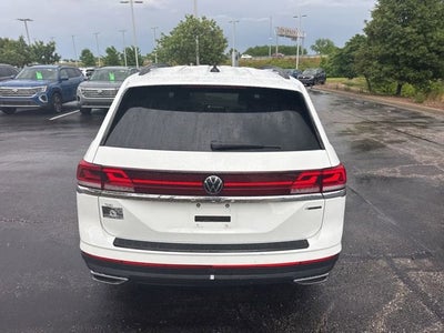 2025 Volkswagen Atlas 2.0T SE