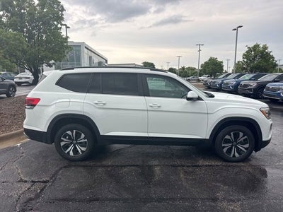 2025 Volkswagen Atlas 2.0T SE