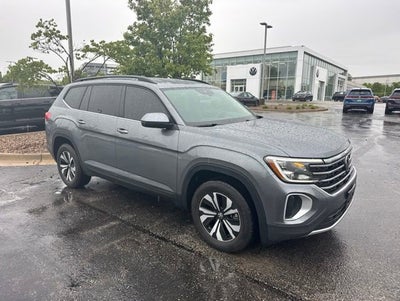 2025 Volkswagen Atlas 2.0T SE