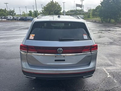 2024 Volkswagen Atlas 2.0T SE