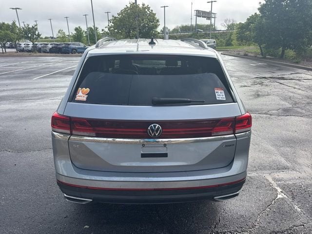 2024 Volkswagen Atlas 2.0T SE