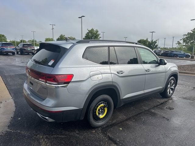 2024 Volkswagen Atlas 2.0T SE