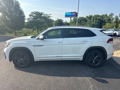 2021 Volkswagen Atlas Cross Sport 3.6L V6 SE w/Technology R-Line