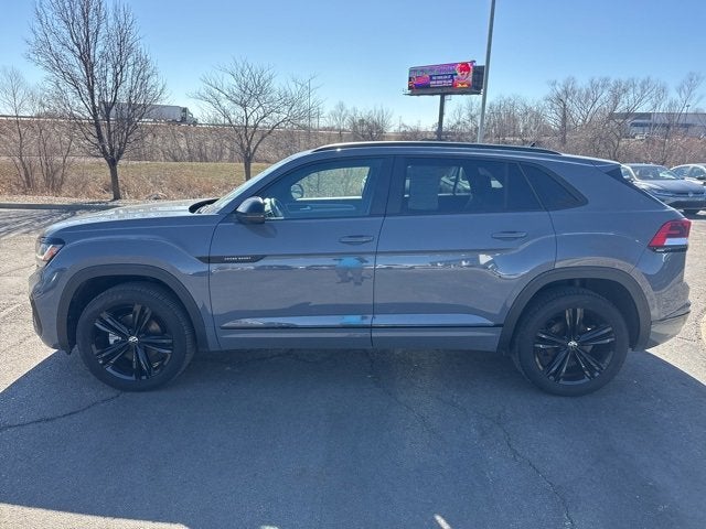 Used 2023 Volkswagen Atlas Cross Sport SEL R-Line Black with VIN 1V2SC2CA6PC207760 for sale in Kansas City