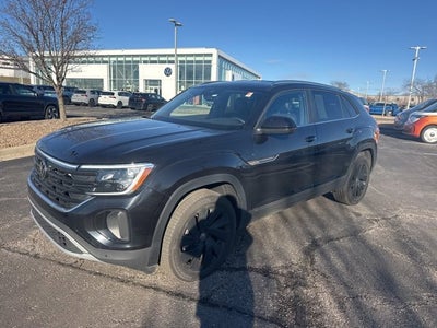 2025 Volkswagen Atlas Cross Sport 2.0T SE w/Technology
