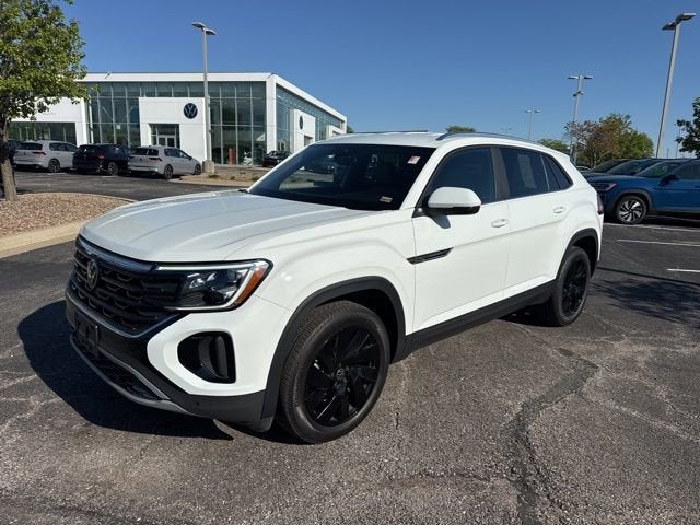 2024 Volkswagen Atlas Cross Sport 2.0T SE w/Technology