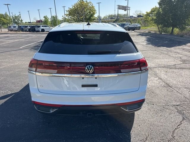 2024 Volkswagen Atlas Cross Sport 2.0T SE w/Technology