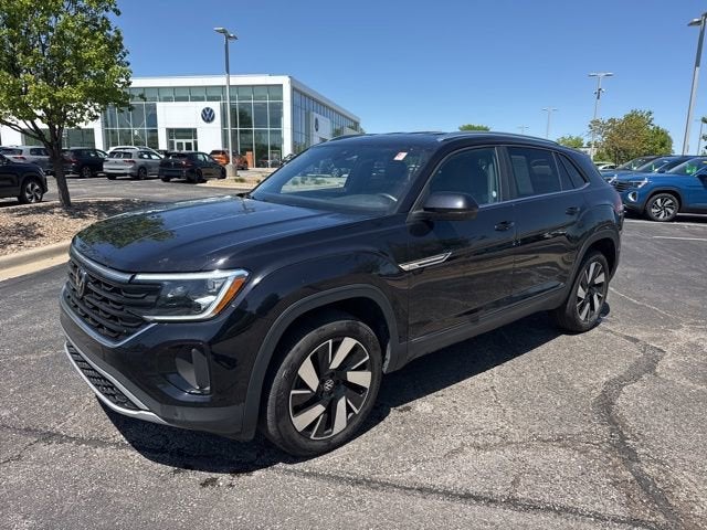2025 Volkswagen Atlas Cross Sport 2.0T SE w/Tech's photo