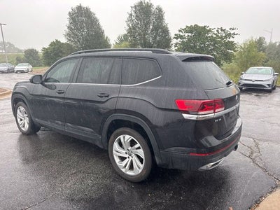 2022 Volkswagen Atlas 3.6L V6 SE w/Technology