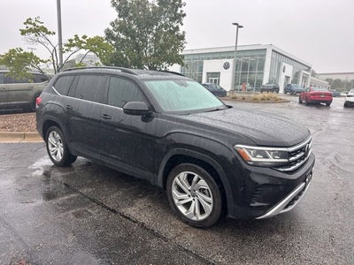 2022 Volkswagen Atlas 3.6L V6 SE w/Technology