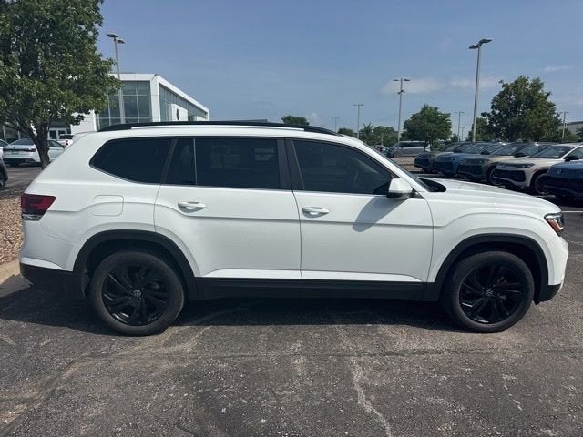 2022 Volkswagen Atlas 3.6L V6 SE w/Technology