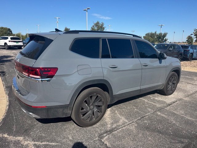 2025 Volkswagen Atlas 2.0T SE w/Technology
