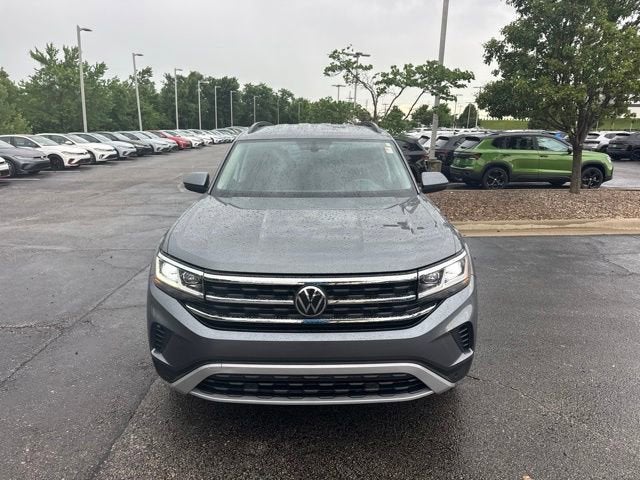 2022 Volkswagen Atlas 3.6L V6 SE w/Technology