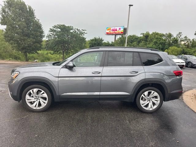 2022 Volkswagen Atlas 3.6L V6 SE w/Technology